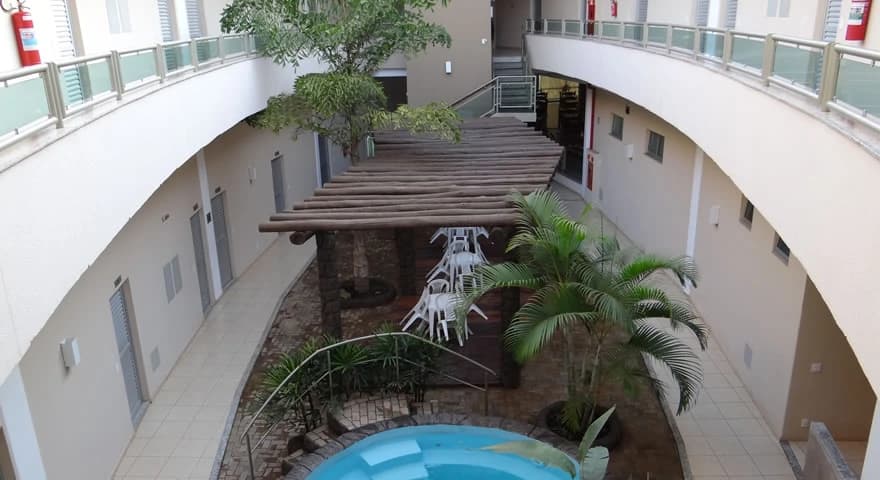 Vista aérea do parque aquático Thermas dos Laranjais, próximo ao hotel