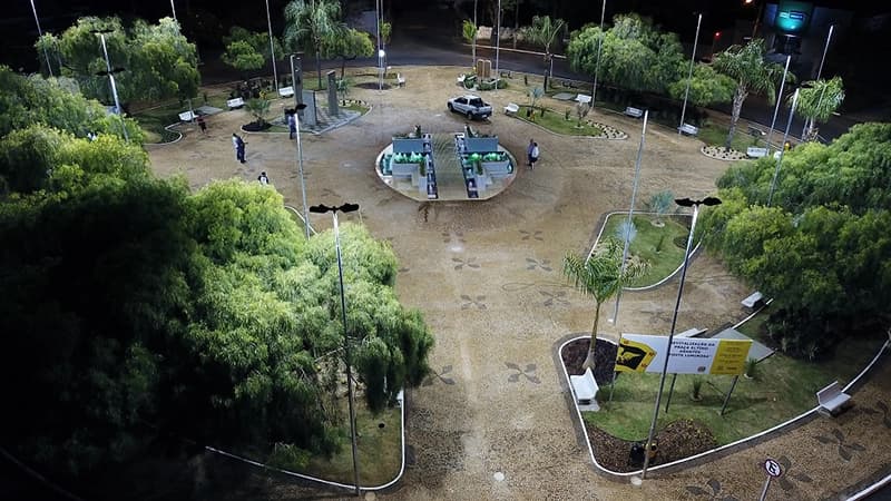 Poço artesiano em uma área de exposição rural em Olímpia