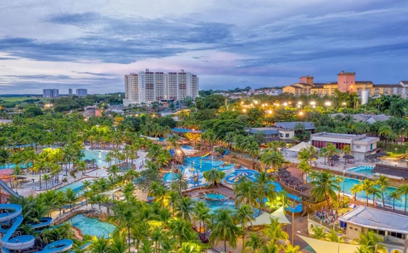 Entrada exclusiva do Wyndham Olímpia para o parque Thermas dos Laranjais