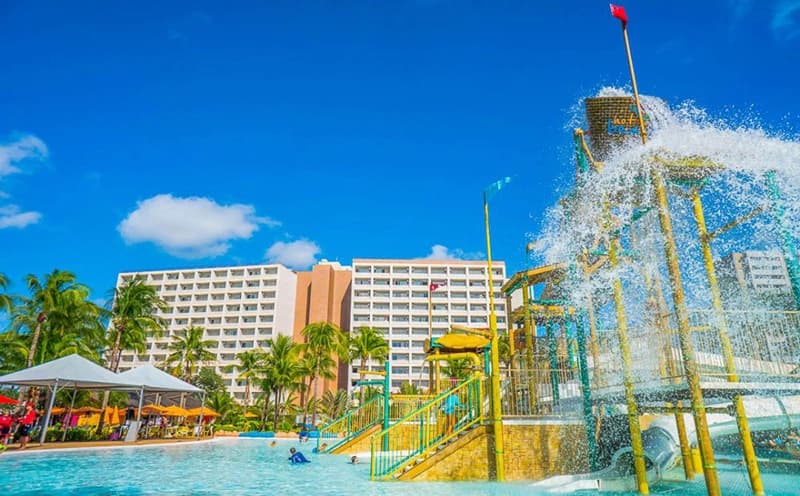 Entrada exclusiva do Hot Beach Resort para o parque aquático