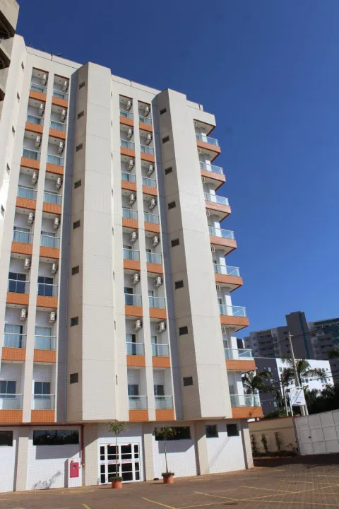 Corredor dos apartamentos do hotel.