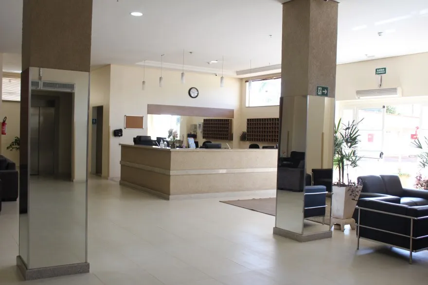 Sala de TV para hóspedes.